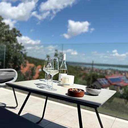 Kisfaludy * Balatonalmádi