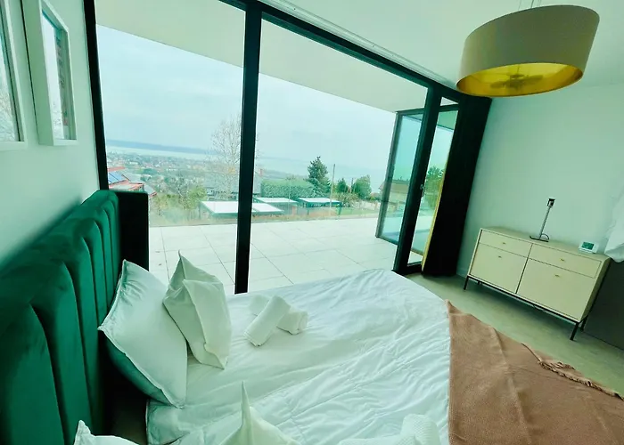 Kisfaludy וילה Balatonalmádi